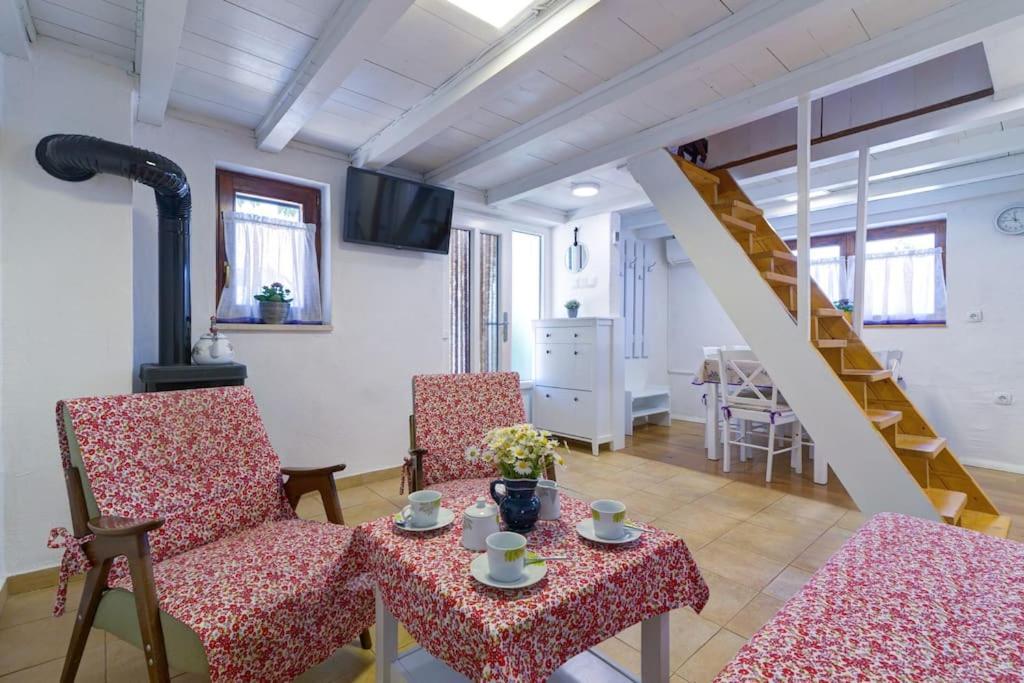 Piccola Casa - A Little Paradise Krsan ภายนอก รูปภาพ