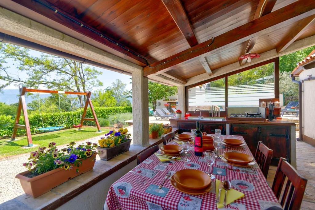 Piccola Casa - A Little Paradise Krsan ภายนอก รูปภาพ